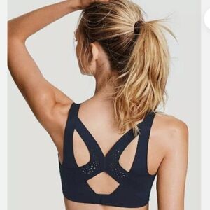 Victoria's Secret Maximum Support Angel Max Sports Bra Size 32D
